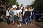 Amsterdam 6 september 2013
Presentatie Cast hartenstraat. cast Hartenstraat met oa Tygo Gernandt Sanne Vogel Frits Lambrechts Patrick Martens Stacey Rookhuizen Marwan Kenzari en Bracha v Doesburgh