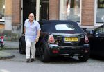 Amsterdam 16 augustus 2013
Jaap v Zweden met zijn vrouw Aaltje in een mini cooper cabrio.
Peter Smulders bv