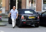 Amsterdam 16 augustus 2013
Jaap v Zweden met zijn vrouw Aaltje in een mini cooper cabrio.
Peter Smulders bv