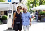 Amsterdam 16 augustus 2013
Jaap v Zweden met zijn vrouw Aaltje in een mini cooper cabrio.
Peter Smulders bv