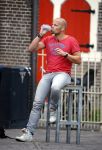 Amsterdam 20 augustus 2013
Jens Olde kalter schrijver van het boek over Badr hari wordt geintervieuwd door Tessa v Hoof voor RTL Boulevard.
Peter Smulders bv