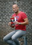 Amsterdam 20 augustus 2013
Jens Olde kalter schrijver van het boek over Badr hari wordt geintervieuwd door Tessa v Hoof voor RTL Boulevard.
Peter Smulders bv