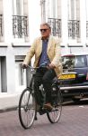 Amsterdam 20 augustus 2013
Jeroen Krabbe op de fiets.