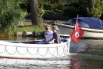 Nigtevecht 4 september 2013
Jort Kelder en Lauren Verster op hun sloep aan het varen op de vecht.