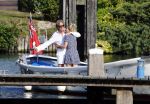 Nigtevecht 4 september 2013
Jort Kelder en Lauren Verster op hun sloep aan het varen op de vecht.