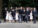 Lage Vuursche 16 augustus 2013
Begrafenis Prins Friso bij de stulpkerk in Lage Vuursche. De hele koninklijke familie was Aanwezig. Prinses Mabel met dochters en Prinses Beatrix Koning Willem Alexander Maxima Amalia Ariane en Alexia
Peter Smulders bv