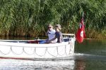 Nigtevecht 4 september 2013
Jort Kelder en Lauren Verster op hun sloep aan het varen op de vecht.