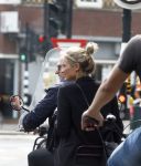 Amsterdam 21 augustus 2013
Lieke v Lexmond samen met haar manager Frank Wisse op vespa scooter.
Peter Smulders bv