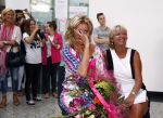 Hoofddorp 29 augustus 2013
Presentatie van de Margriet met Natasja Foger als hoofdredaktrice.
Leontine v d Bos de reguliere hoofdredaktrice geeft aar het eerste exemplaar en Rene Froger zingt voor Natasja bij sanoma uitgevers