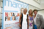 Hoofddorp 29 augustus 2013
Presentatie van de Margriet met Natasja Foger als hoofdredaktrice.
Leontine v d Bos de reguliere hoofdredaktrice geeft aar het eerste exemplaar en Rene Froger zingt voor Natasja bij sanoma uitgevers