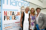 Hoofddorp 29 augustus 2013
Presentatie van de Margriet met Natasja Foger als hoofdredaktrice.
Leontine v d Bos de reguliere hoofdredaktrice geeft aar het eerste exemplaar en Rene Froger zingt voor Natasja bij sanoma uitgevers