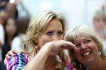 Hoofddorp 29 augustus 2013
Presentatie van de Margriet met Natasja Foger als hoofdredaktrice.
Leontine v d Bos de reguliere hoofdredaktrice geeft aar het eerste exemplaar en Rene Froger zingt voor Natasja bij sanoma uitgevers
