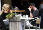 Amsterdam 21 augustus 2013
Patricia Paay met een kennis op terras.
Peter Smulders bv