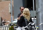 Amsterdam 21 augustus 2013
Patricia Paay met een kennis op terras.
Peter Smulders bv