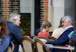 Amsterdam 28 augustsu 2013
Frank Wisse en Pieter Storms op terras.
Peter Smulders bv