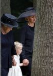 Lage Vuursche 16 augustus 2013
Begrafenis Prins Friso bij de stulpkerk in Lage Vuursche. De hele koninklijke familie was Aanwezig. Prinses Mabel met dochters en Prinses Beatrix Koning Willem Alexander Maxima Amalia Ariane en Alexia
Peter Smulders bv