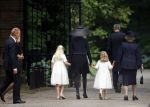 Lage Vuursche 16 augustus 2013
Begrafenis Prins Friso bij de stulpkerk in Lage Vuursche. De hele koninklijke familie was Aanwezig. Prinses Mabelmet dochters en Prinses Beatrix
Peter Smulders bv