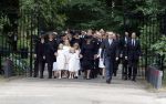 Lage Vuursche 16 augustus 2013
Begrafenis Prins Friso bij de stulpkerk in Lage Vuursche. De hele koninklijke familie was Aanwezig. Prinses Mabel met dochters en Prinses Beatrix . Koning Willem Alexander Maxima Ariane Alexia Amalia
Peter Smulders bv
