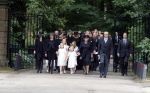 Lage Vuursche 16 augustus 2013
Begrafenis Prins Friso bij de stulpkerk in Lage Vuursche. De hele koninklijke familie was Aanwezig. Prinses Mabel met dochters en Prinses Beatrix . Koning Willem Alexander Maxima Ariane Alexia Amalia
Peter Smulders bv