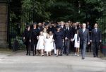 Lage Vuursche 16 augustus 2013
Begrafenis Prins Friso bij de stulpkerk in Lage Vuursche. De hele koninklijke familie was Aanwezig. Prinses Mabel met dochters en Prinses Beatrix . Koning Willem Alexander Maxima Ariane Alexia Amalia
Peter Smulders bv