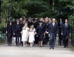 Lage Vuursche 16 augustus 2013
Begrafenis Prins Friso bij de stulpkerk in Lage Vuursche. De hele koninklijke familie was Aanwezig. Prinses Mabel met dochters en Prinses Beatrix Koning Willem Alexander Maxima Amalia Ariane en Alexia
Peter Smulders bv
