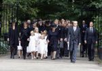 Lage Vuursche 16 augustus 2013
Begrafenis Prins Friso bij de stulpkerk in Lage Vuursche. De hele koninklijke familie was Aanwezig. Prinses Mabel met dochters en Prinses Beatrix Koning Willem Alexander Maxima Amalia Ariane en Alexia
Peter Smulders bv