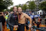 Amsterdam 8 september 2013
Amsterdam city swim door de grachten met diverse bn ers.
ralph de Vries met zijn broer en met zijn vrouw Carlijn