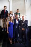 Amsterdam 5 september 2013
Opening nieuwe eyeworks pand met Reinout en Danielle Oerlemans (met kinderen) en burgemeester Eberhard v d Laan