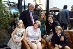 Amsterdam 5 september 2013
Opening nieuwe eyeworks pand met Reinout en Danielle Oerlemans (met kinderen) en burgemeester Eberhard v d Laan