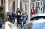 Amsterdam 18 augustus 2013
Rick Nieman met zijn dochter Camilla boodschappen aan het doen.
Peter Smulders bv