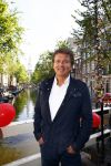 Amsterdam 27 augustus 2013
Robert ten Brink voor all you need is love op de slotjesbrug in Amsterdam.
Peter Smulders bv