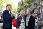 Amsterdam 27 augustus 2013
Robert ten Brink voor all you need is love op de slotjesbrug in Amsterdam.
Peter Smulders bv