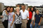 Amsterdam 1 september 2013
Ruud Gullit viert zijn 51e verjaardag thuis met zijn moeder zijn vriendin Maggie Jiminez en zijn kinderen Felicity Jermaine Joelle en Maxim
