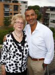Amsterdam 1 september 2013
Ruud Gullit viert zijn 51e verjaardag thuis met zijn moeder zijn vriendin Maggie Jiminez en zijn kinderen Felicity Jermaine Joelle en Maxim