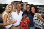 Amsterdam 1 september 2013
Ruud Gullit viert zijn 51e verjaardag thuis met zijn moeder zijn vriendin Maggie Jiminez en zijn kinderen Felicity Jermaine Joelle en Maxim