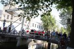 Amsterdam 27 augustus 2013
Robert ten Brink voor all you need is love op de slotjesbrug in Amsterdam.
Peter Smulders bv