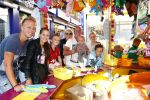 Hoorn 15 augustus 2013
Sonja Bakker met Jan Reus en alle kinderen op de kermis in Hoorn. Ook baby Bram is erbij.
Peter Smulders bv