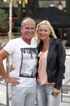 Hoorn 15 augustus 2013
Sonja Bakker met Jan Reus en alle kinderen op de kermis in Hoorn. Ook baby Bram is erbij.
Peter Smulders bv