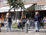 Amsterdam 14 augustus 2013
Harry Mens met zijn zwangere dochter Suze en dochter Sarah.
Peter Smulders bv