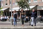 Amsterdam 14 augustus 2013
Harry Mens met zijn zwangere dochter Suze en dochter Sarah.
Peter Smulders bv