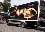 Amsterdam en Hilversum 27 augustus 2013
Vrachtwagens Hunkemoller met Sylvie v d Vaart erop.
Sylvie Meis