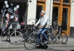 Amsterdam 14 augustus 2013
Theodor Holman op de fiets
Peter Smulders bv
