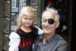 Amsterdam 31 augustus 2013
Premiere Piet Piraat in Tuschinski.
Wilbert Gieske met dochter en kleindochter