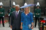 Den Haag 16 september 2014
Prinsjesdag met oa Koning Willem Alexander Koningin Maxima prinses Laurentien en prins Constantijn. Gouden Koets op het binnenhof. Jet Bussemaker met man