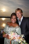 Amstelveen 15 september 2014
Patty Brard en Antoine van de Vijver trouwen bij restaurant aan de Poel in Amstelveen. Ze kwamen er met een boot aanvaren.