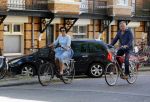 Amsterdam 12 september 2014
Tom Egbers en Janke Dekker op de fiets