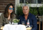 Amsterdam 21 augustus 2015
Bram Moszkowicz met vriendin Nynke Hogervorst