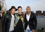 Amsterdam 19 augustus 2015 
Div bn ers eten bij restaurant op brug bij sail. Buddy Jarie Robin Martens en Everon Jackson Hooi