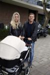 Amsterdam 1 september 2015 
Daniel v Zweden en zijn vriendin Stevie achter de kinderwagen met daarin zoontje Rasphael