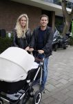 Amsterdam 1 september 2015 
Daniel v Zweden en zijn vriendin Stevie achter de kinderwagen met daarin zoontje Rasphael